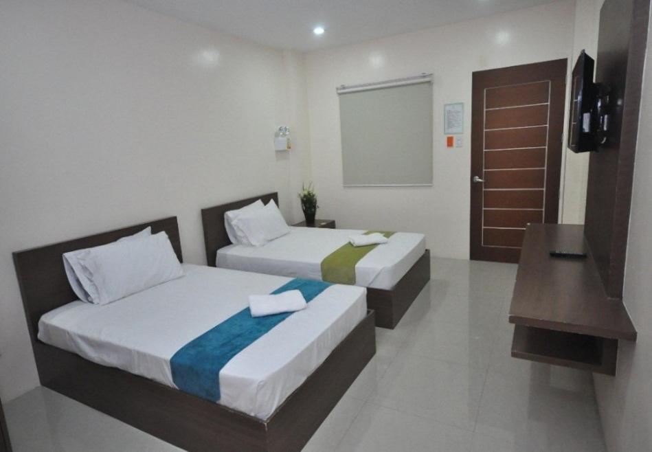 Rnr Suites Legazpi Exterior photo