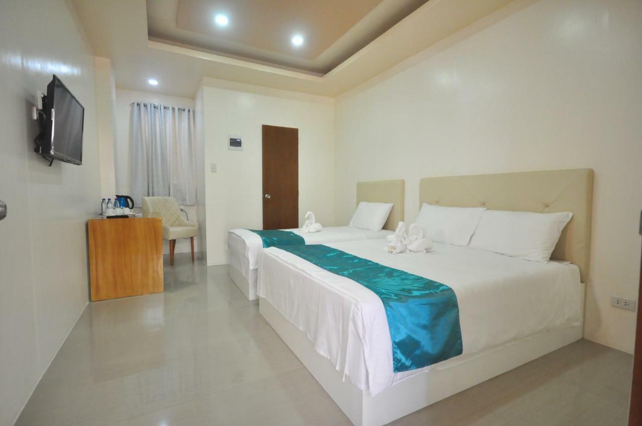 Rnr Suites Legazpi Exterior photo