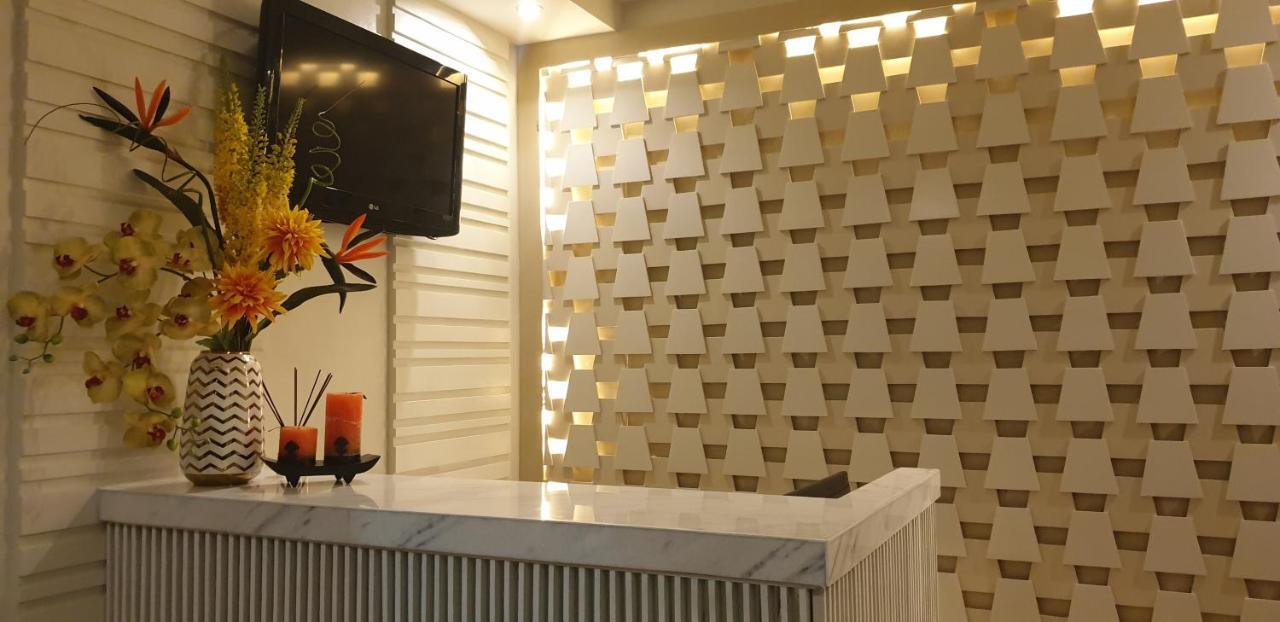 Rnr Suites Legazpi Exterior photo